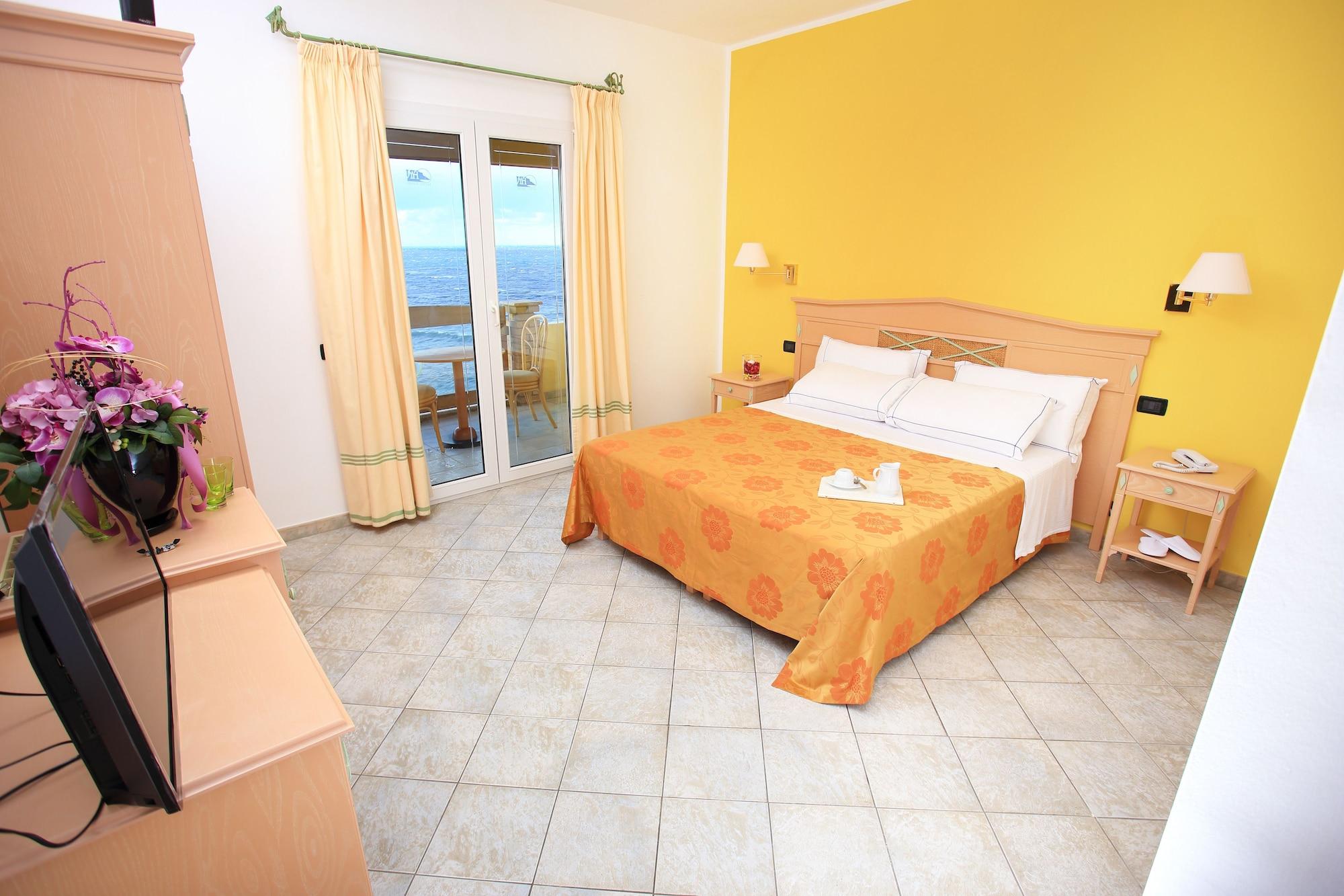 Hotel Nantis Castelsardo Εξωτερικό φωτογραφία